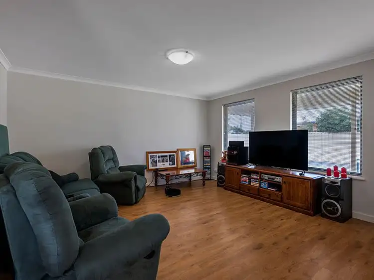 Fourth view of Homely house listing, 250B Place Road, Wonthella WA 6530