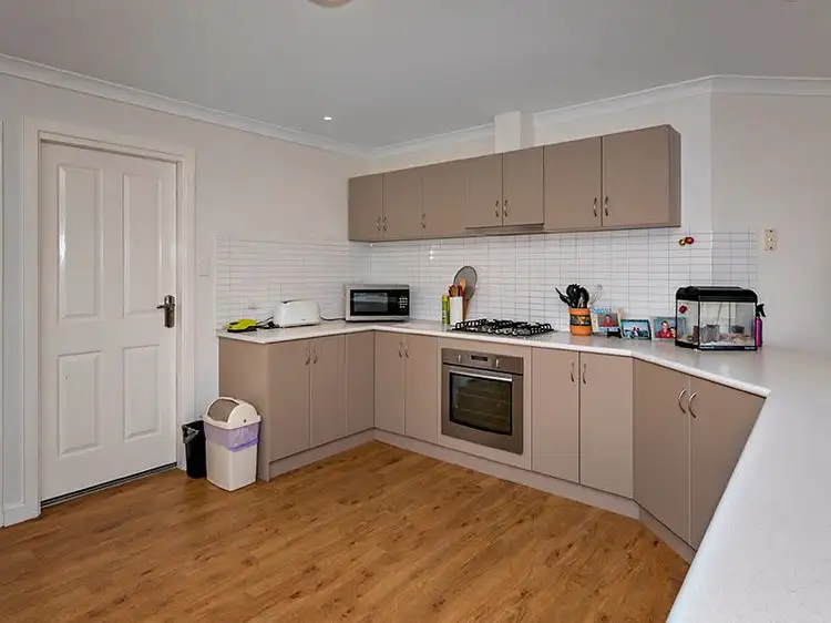 Seventh view of Homely house listing, 250B Place Road, Wonthella WA 6530