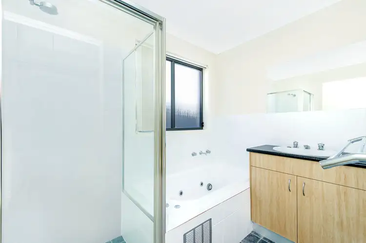 Sixth view of Homely townhouse listing, 1/21 Stornaway Road, Queanbeyan NSW 2620