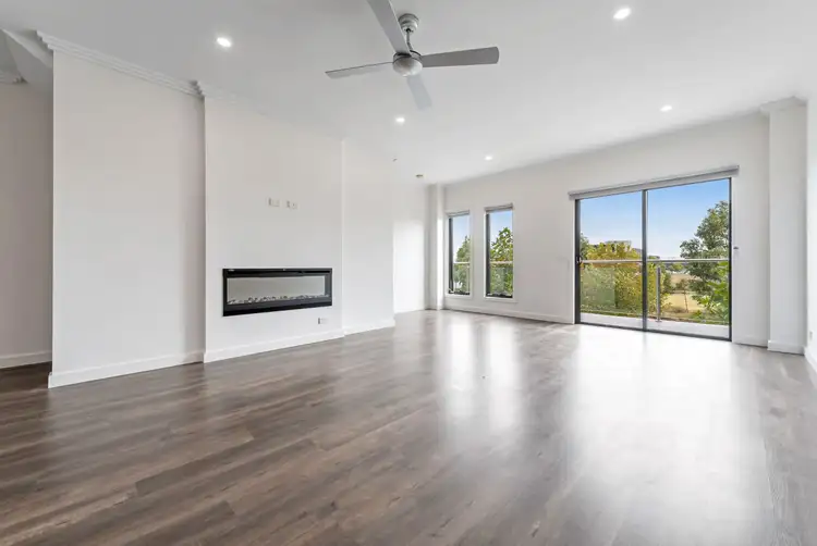 Seventh view of Homely house listing, 4/156 The Esplanade, Caroline Springs VIC 3023