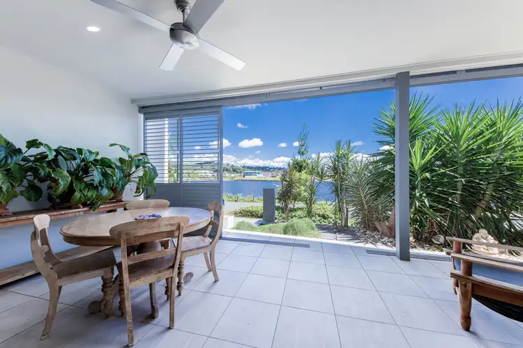 28 Savannah Esplanade, Maroochydore QLD 4558
