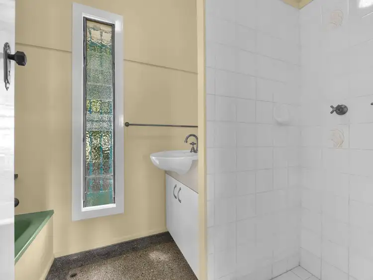 Fifth view of Homely house listing, 539 Cavendish Road, Coorparoo QLD 4151