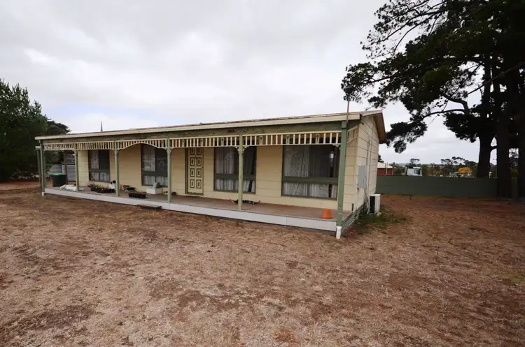 41 Blake Street, Skipton VIC 3361