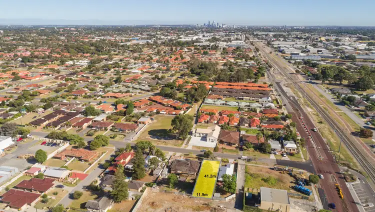 43 Stockman Way, Cannington WA 6107