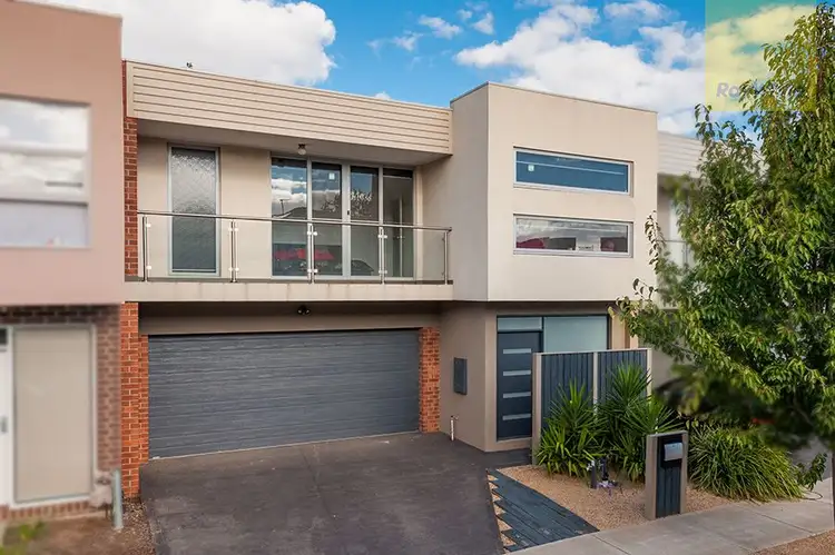 Second view of Homely house listing, 29 Grattan Cove, Craigieburn VIC 3064