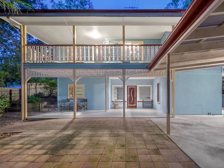 24 Perihelion Street, Coorparoo QLD 4151