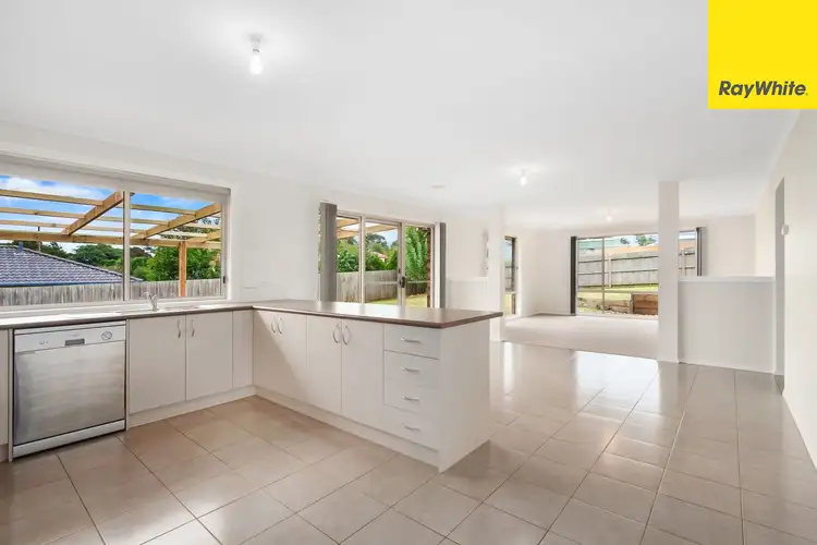 Fifth view of Homely house listing, 7 Davey Drive, Drouin VIC 3818