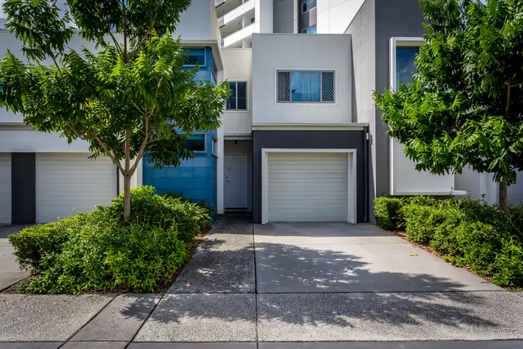 110/3 Compass Drive, Biggera Waters QLD 4216