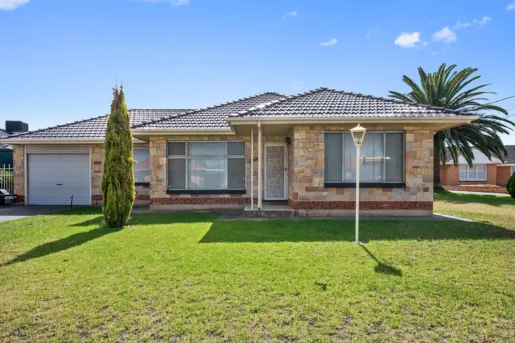 7 McMahon Place, Seaton SA 5023