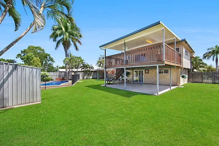 39 Rossiter Street, Cranbrook QLD 4814