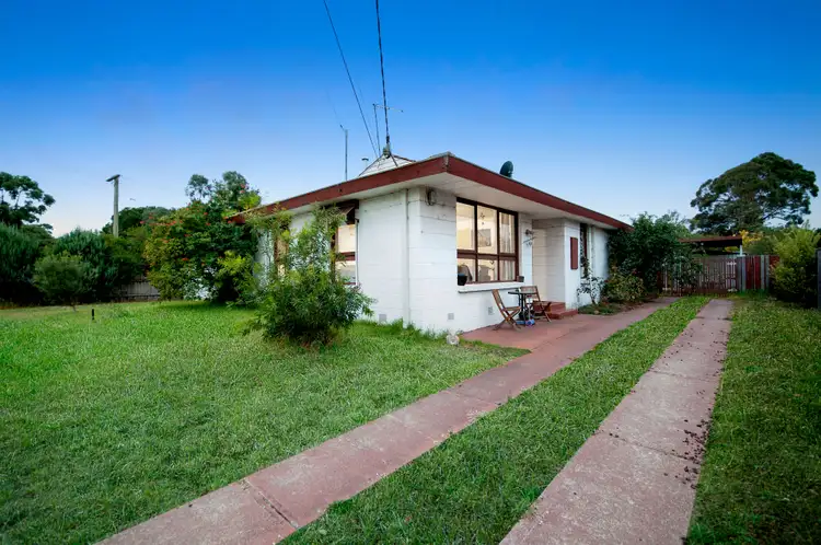 13 Lee Street, Frankston VIC 3199