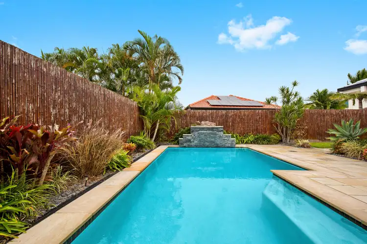 8 Lanai Drive, Burleigh Waters QLD 4220