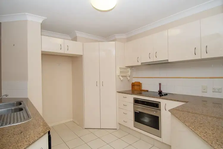 Fifth view of Homely house listing, 16 Leighanne Crescent, Arundel QLD 4214