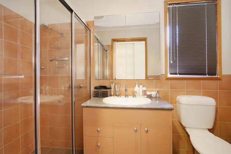 Sixth view of Homely house listing, 35 Willoughby Avenue, West Wodonga VIC 3690