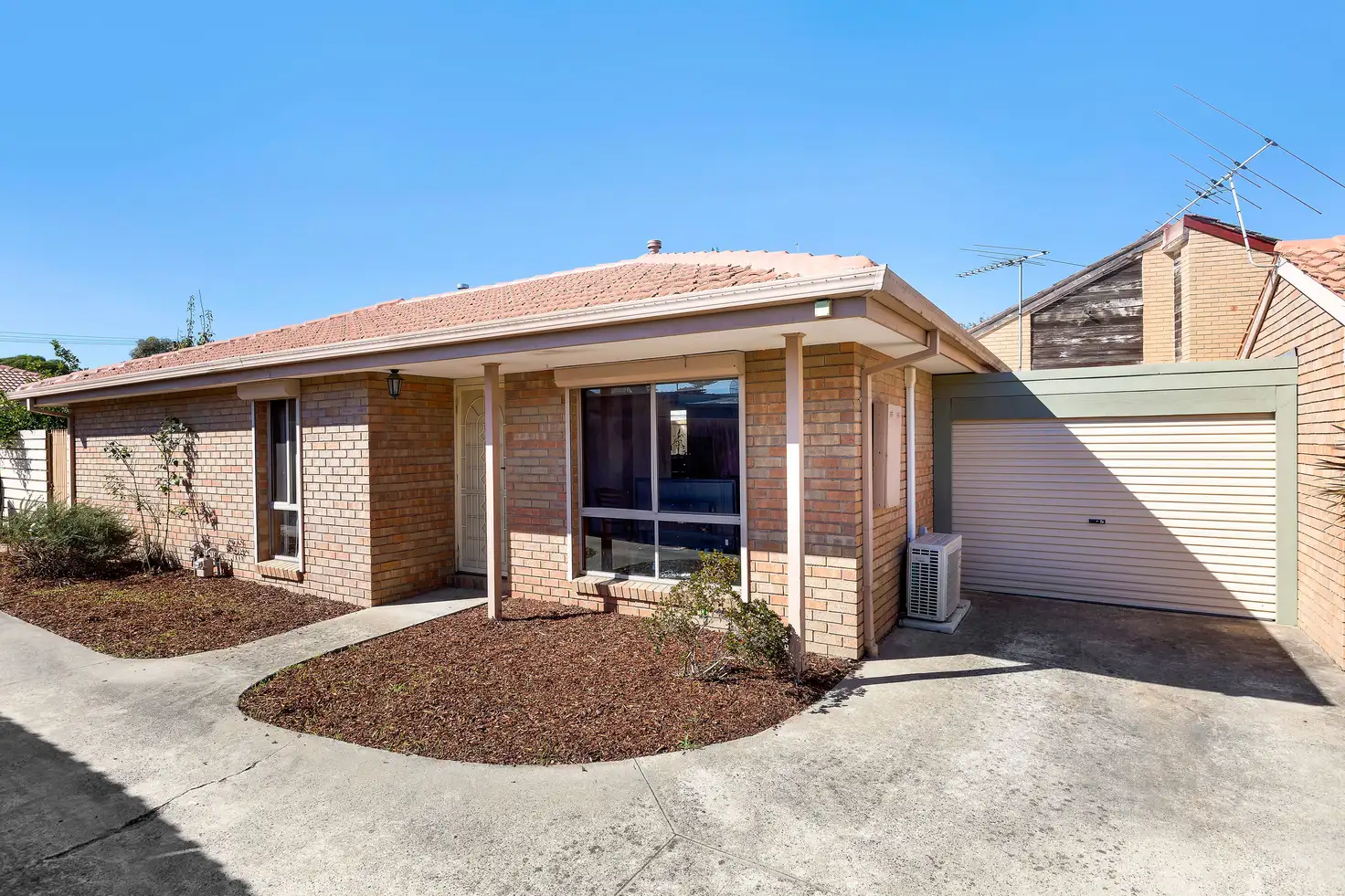 Main view of Homely unit listing, 2/26 Nullawil Street, Springvale VIC 3171