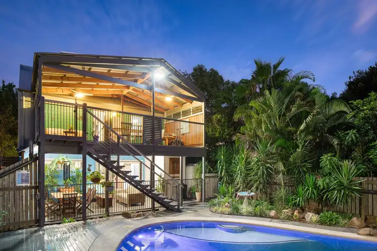 106 Hawthorne Road, Hawthorne QLD 4171