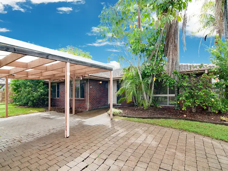 26 Avondale Road, Sinnamon Park QLD 4073