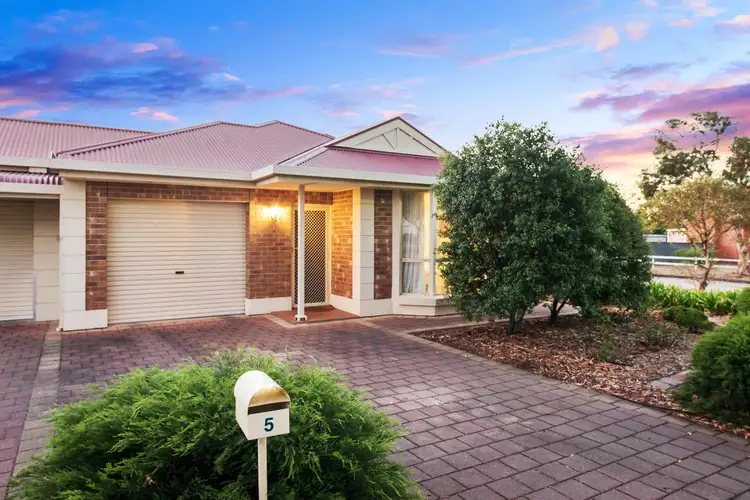 5 Davidson Avenue, Park Holme SA 5043