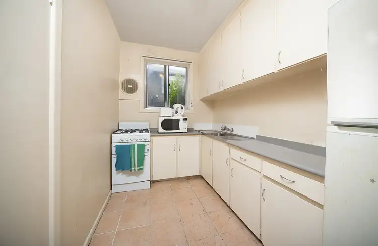 Third view of Homely apartment listing, 6/21 Potter Street, Dandenong VIC 3175