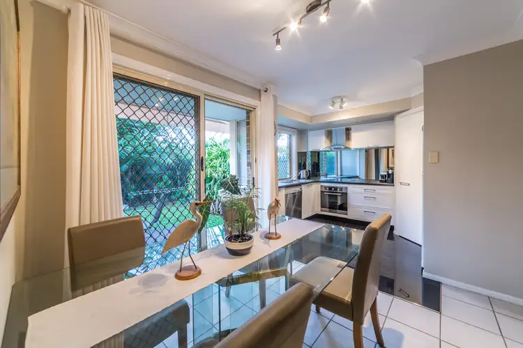 23/23 Tristan Court, Benowa QLD 4217