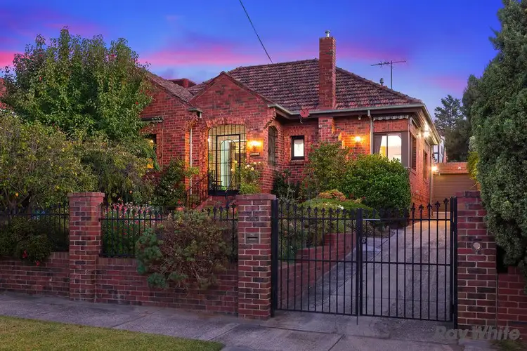 36 Eleanor Street, Ashburton VIC 3147