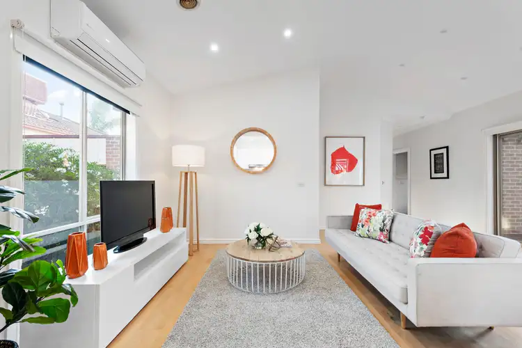 Second view of Homely unit listing, 4/2 Elata Street, Oakleigh South VIC 3167