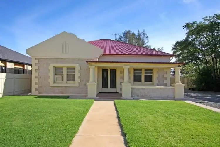 43 Hillier Road