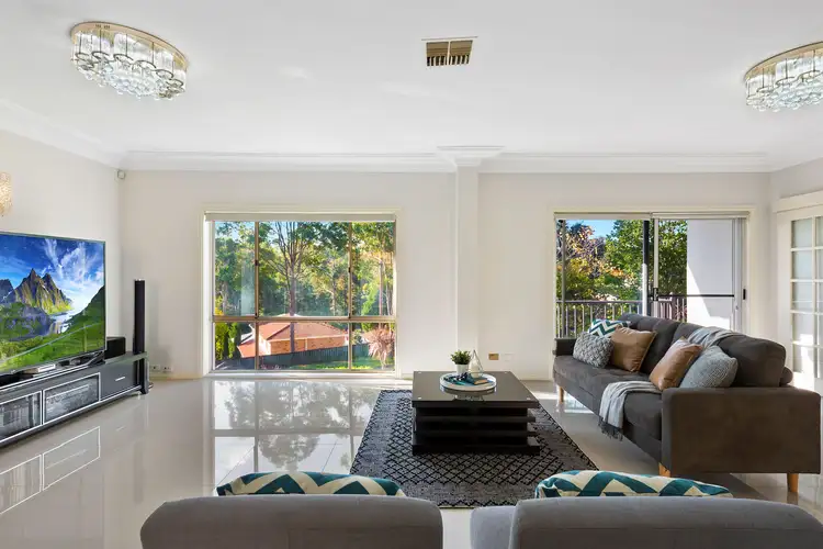 7 Flame Tree Place, Cherrybrook NSW 2126