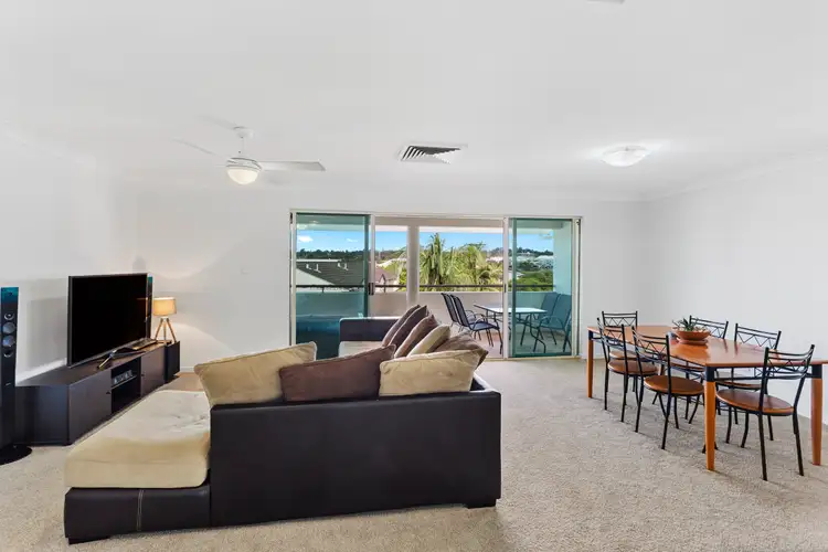 122/137 Laver Drive, Robina QLD 4226