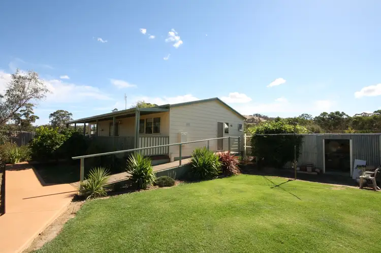 3881 Sunraysia Highway, St Arnaud VIC 3478