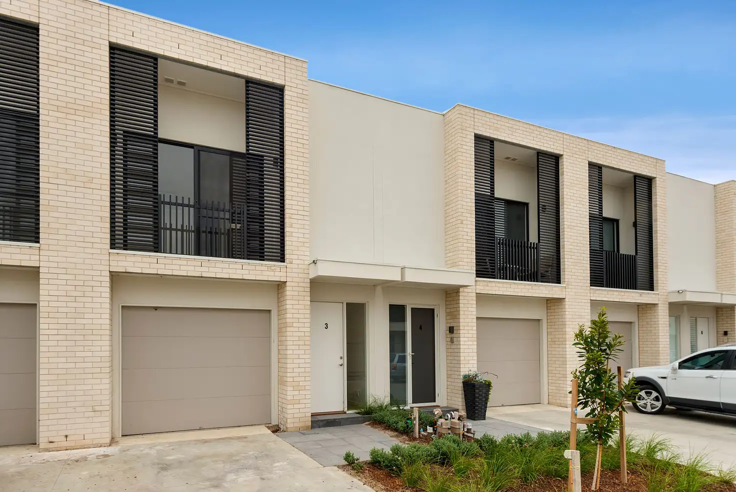 Main view of Homely unit listing, 3/111 Kinross Avenue, Edithvale VIC 3196