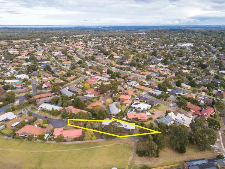 Second view of Homely house listing, 5 Brigantine Court, Frankston VIC 3199