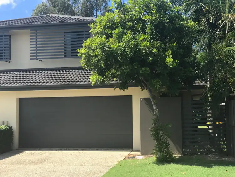 4/2 Catalina Way, Upper Coomera QLD 4209