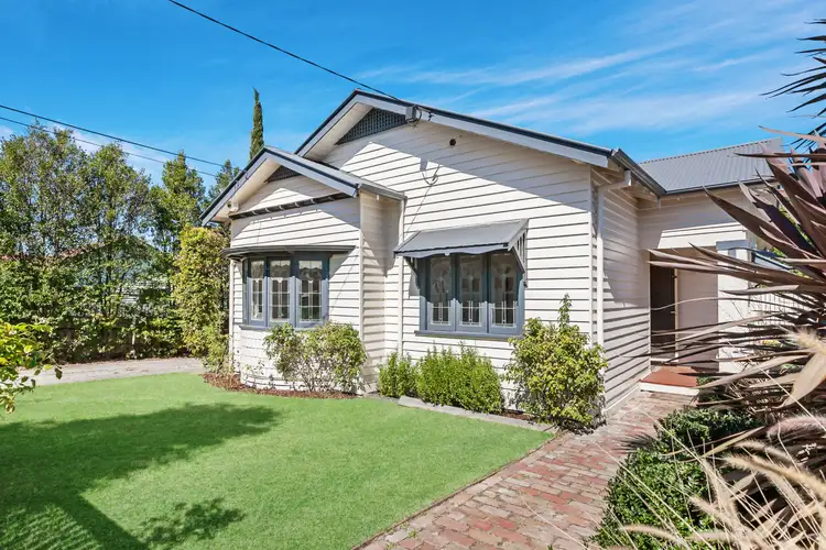 9 Winifred Street, Preston VIC 3072