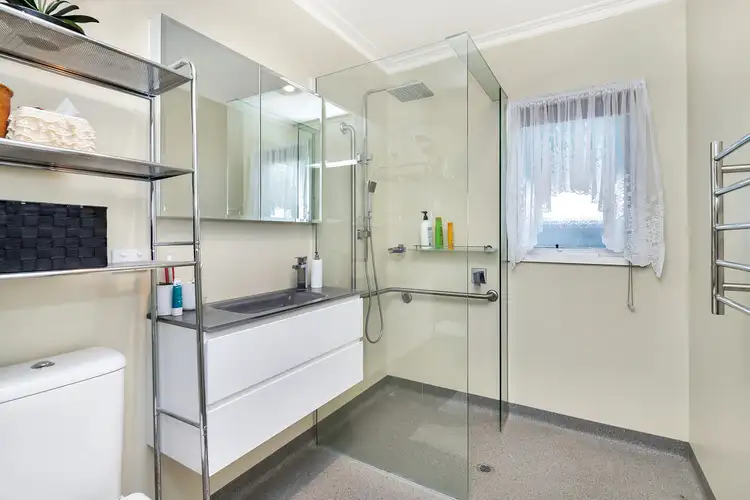 Fifth view of Homely rural property listing, 2 Smythe Street, Skipton VIC 3361