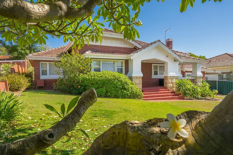 5 Cliff Road, Claremont WA 6010