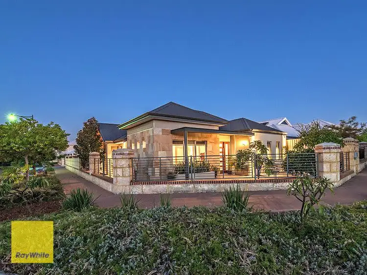 16 The Embankment, South Guildford WA 6055