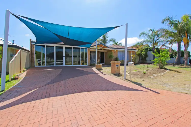 5 Stylis Place, Bennett Springs WA 6063