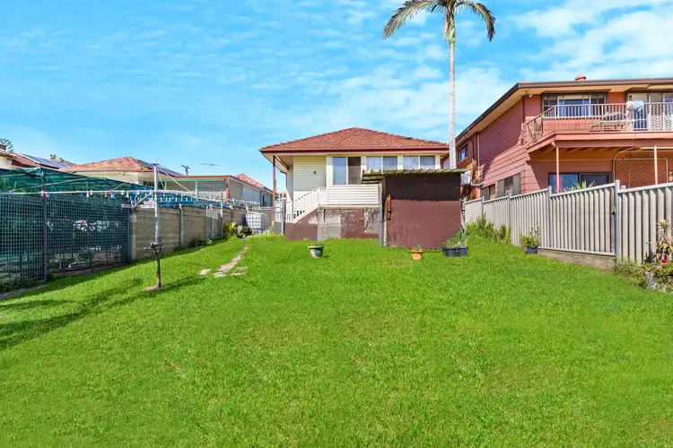 39 Rowley Street, Smithfield NSW 2164