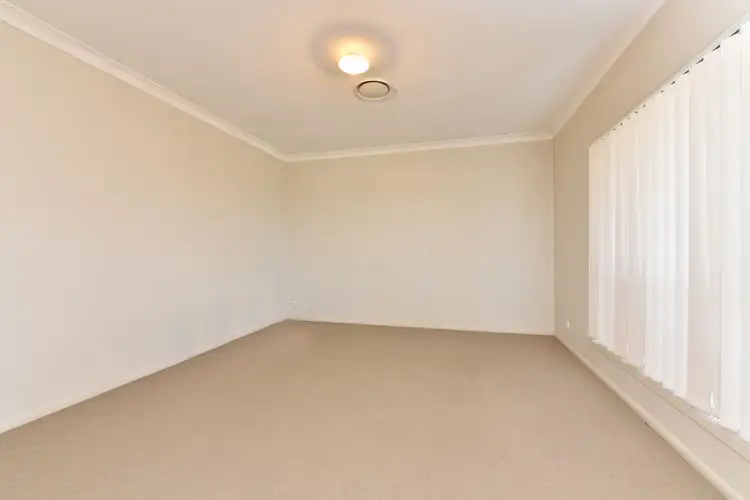 Fifth view of Homely house listing, 2 Andrew Court, Rutherford NSW 2320