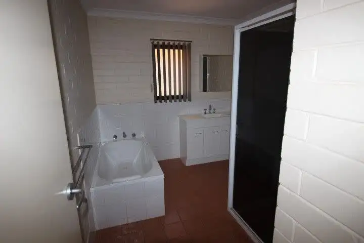 21 Barrow Place, South Hedland WA 6722