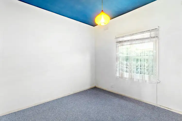 Fifth view of Homely house listing, 2 Plane Street, Thomastown VIC 3074