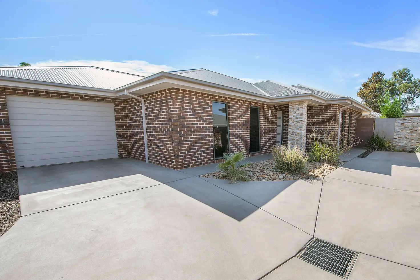Main view of Homely townhouse listing, 5/365 Beveridge Street, Swan Hill VIC 3585
