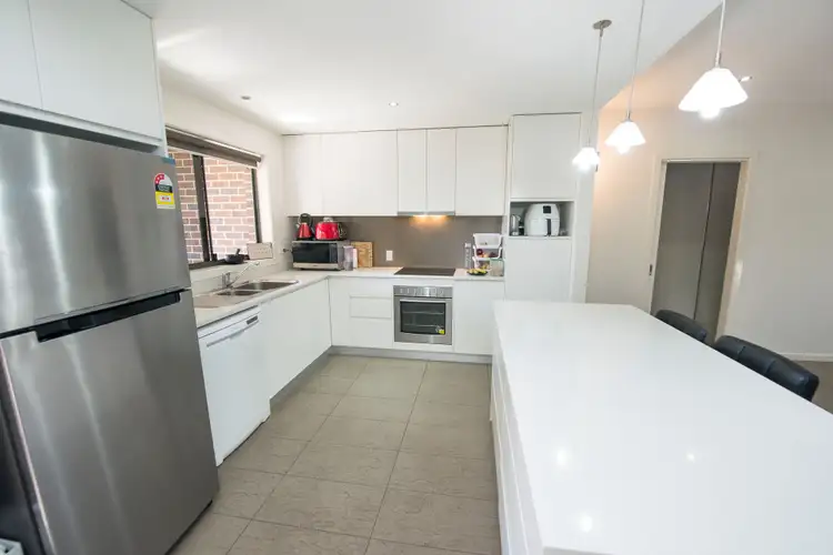 Fourth view of Homely townhouse listing, 5/365 Beveridge Street, Swan Hill VIC 3585