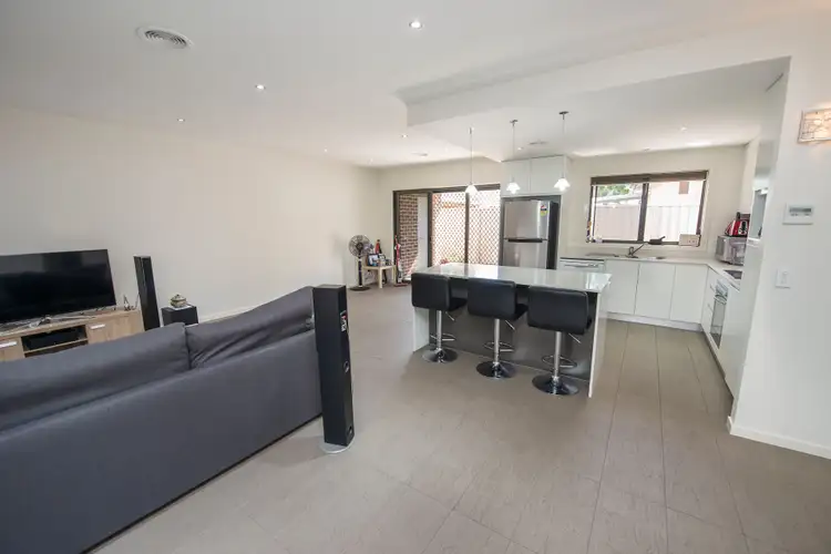 Fifth view of Homely townhouse listing, 5/365 Beveridge Street, Swan Hill VIC 3585