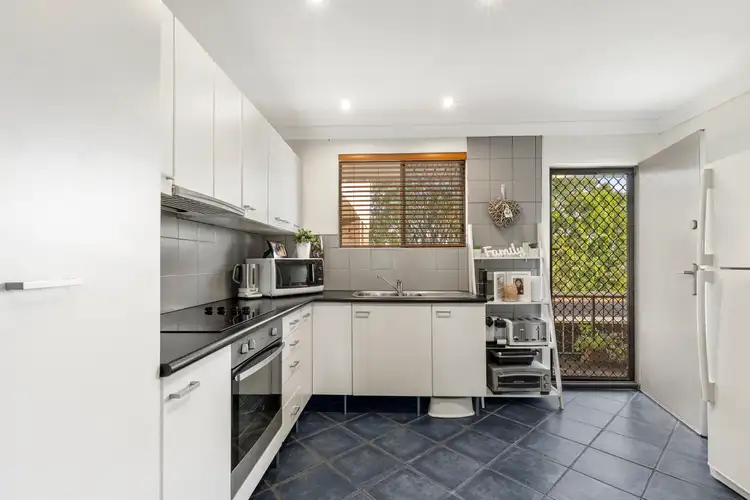 Third view of Homely unit listing, 5/52 Oceanic Drive, Mermaid Waters QLD 4218