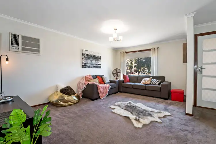 56 Golf Links Drive, Mill Park VIC 3082