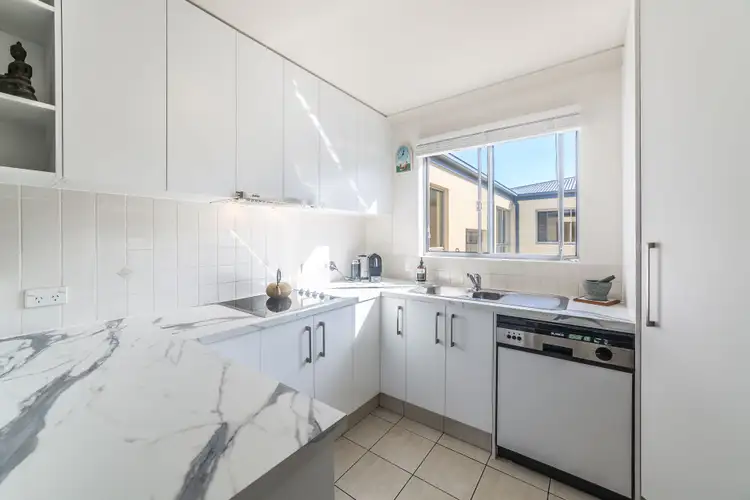 14/160 High Street, Southport QLD 4215