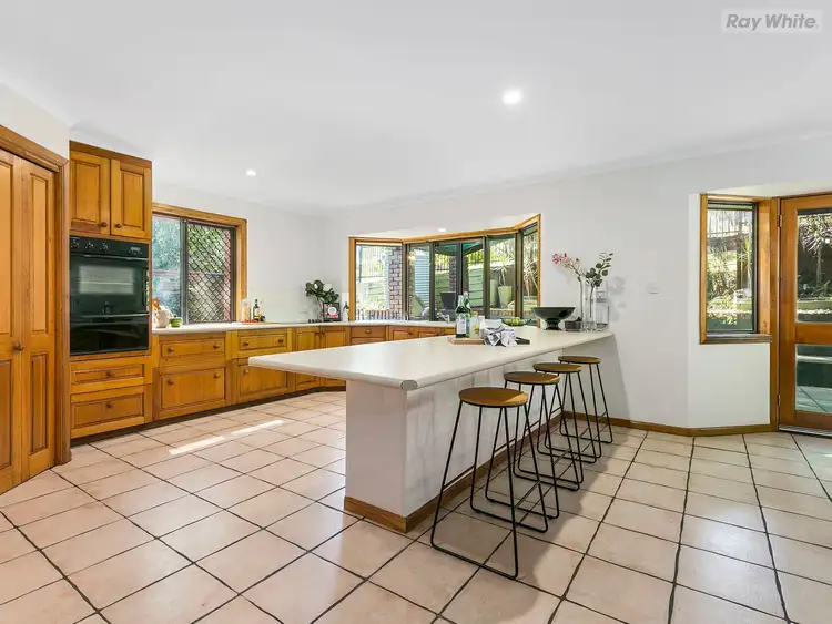 39 Vicki Street, Redbank Plains QLD 4301
