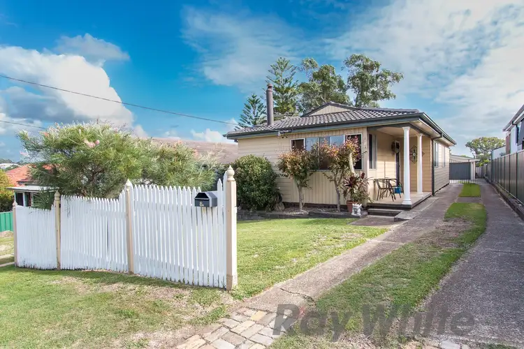 8A Perks Street, Wallsend NSW 2287